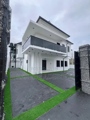 5bdrm Duplex in Orange Gate, Oluyole for sale