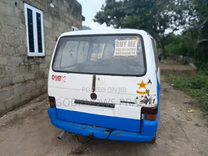 Volkswagen Transporter 2024 White