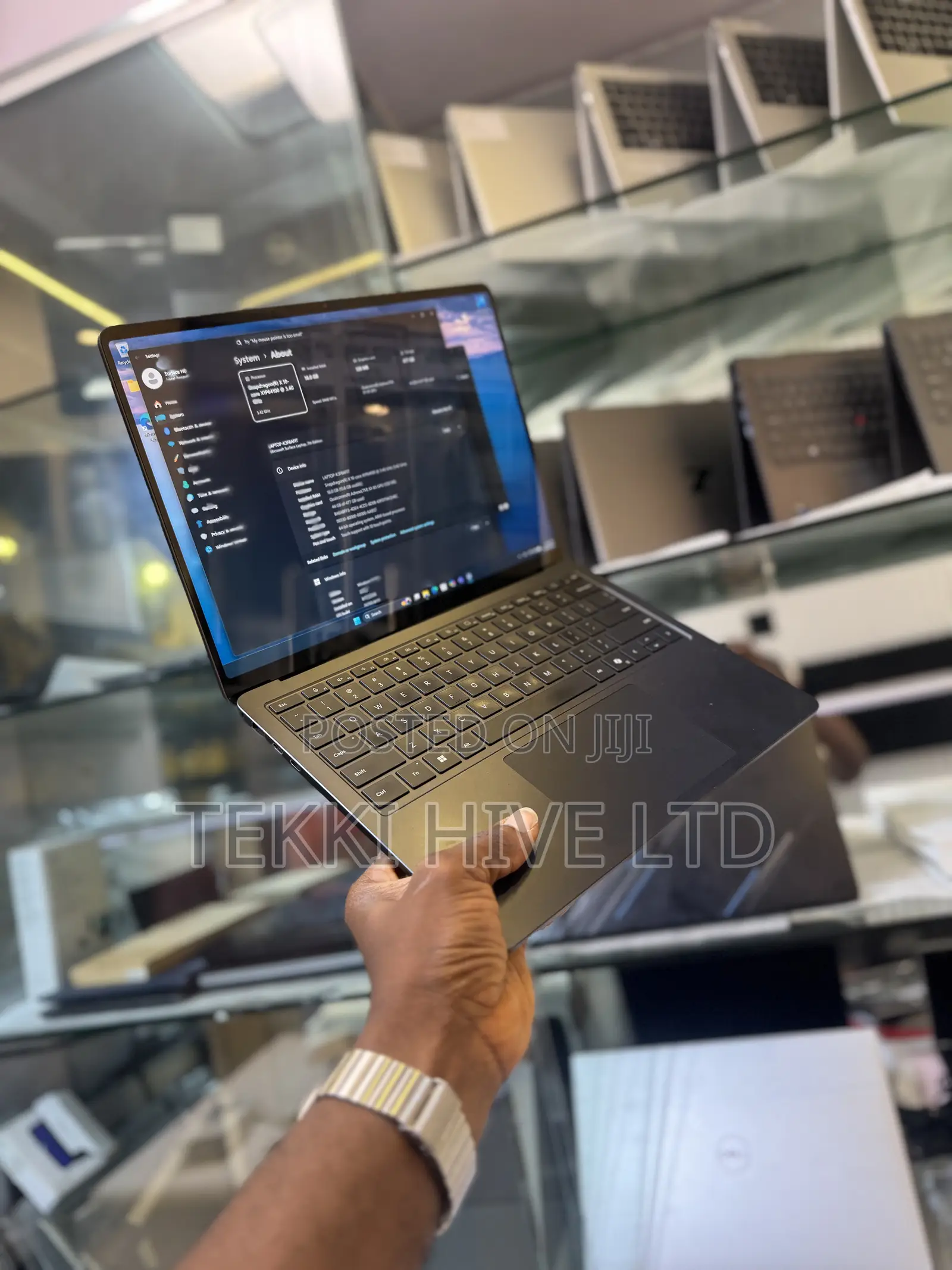 Microsoft Surface Laptop 7 16GB Qualcomm Snapdragon X Elite SSD 512GB