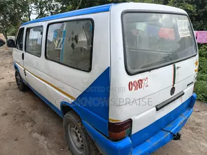 Volkswagen Transporter 2024 White