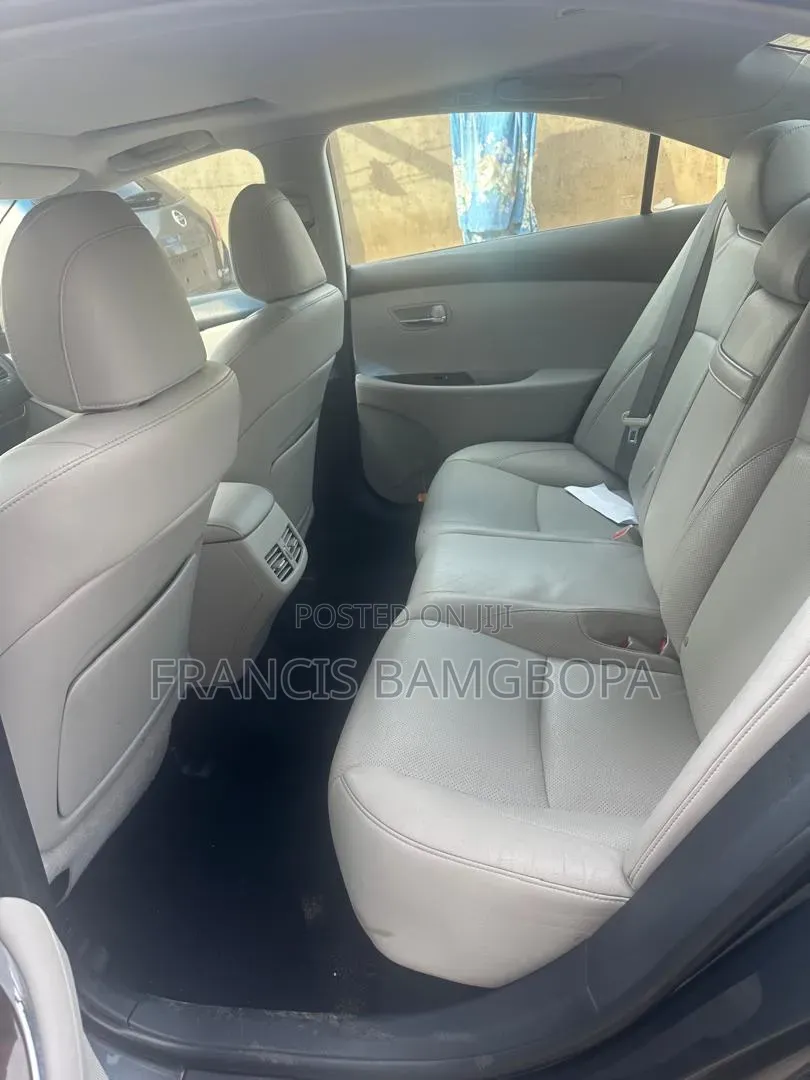 Lexus ES 350 2011 Black