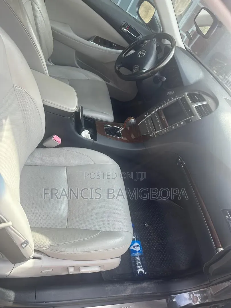 Lexus ES 350 2011 Black