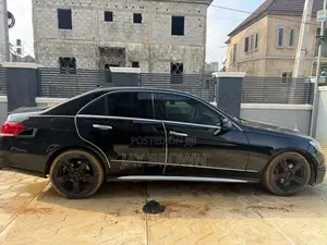Mercedes-Benz E350 2010 Black