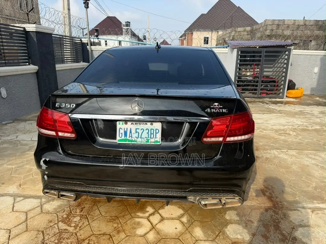 Mercedes-Benz E350 2010 Black
