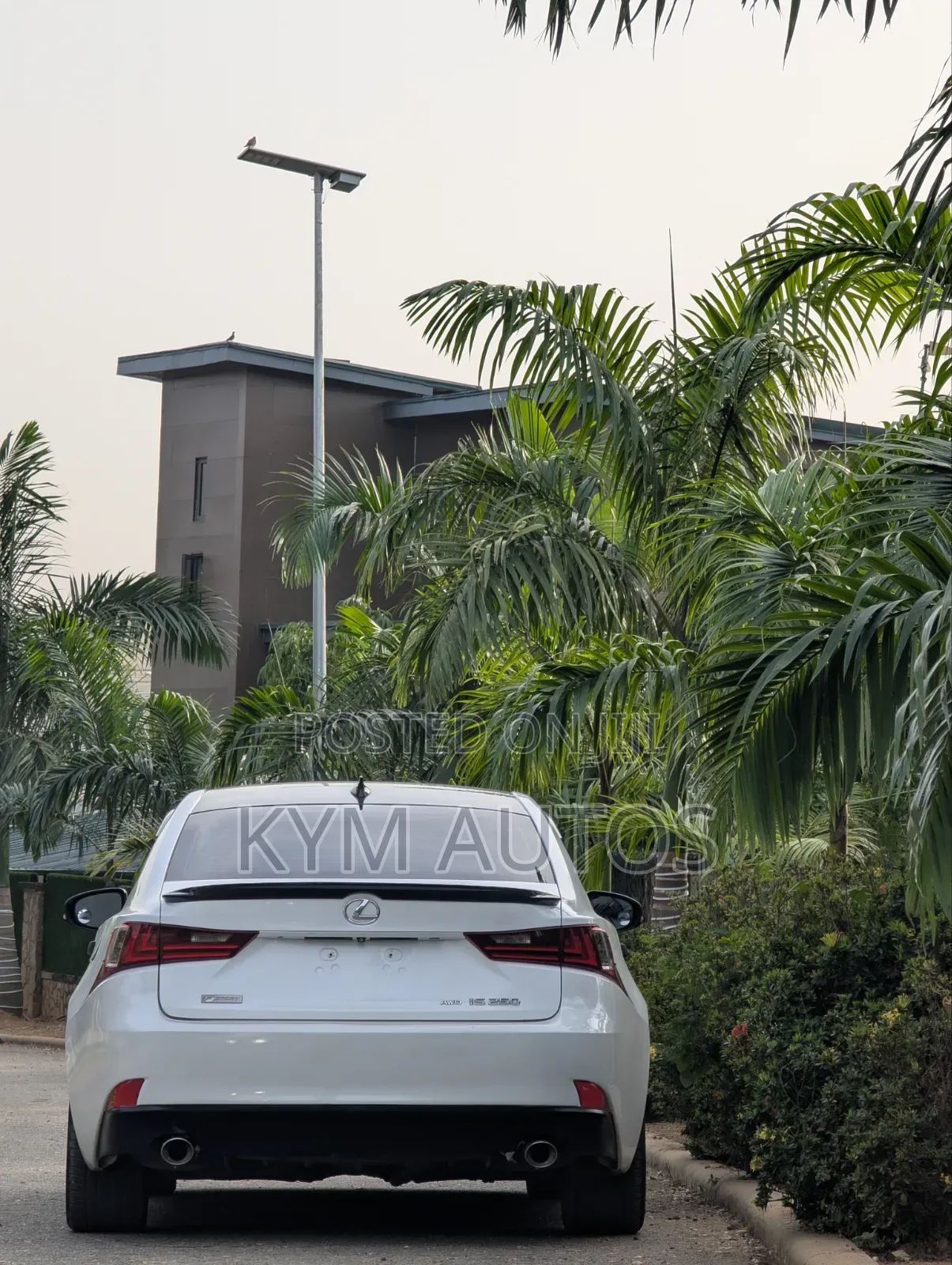 Lexus IS 2014 White