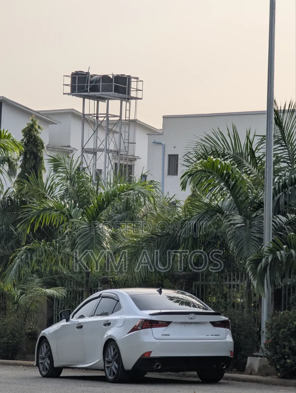 Lexus IS 2014 White