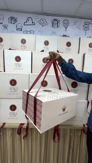 Luxury Gift Boxes for Gifts, Surprises & Celebrations