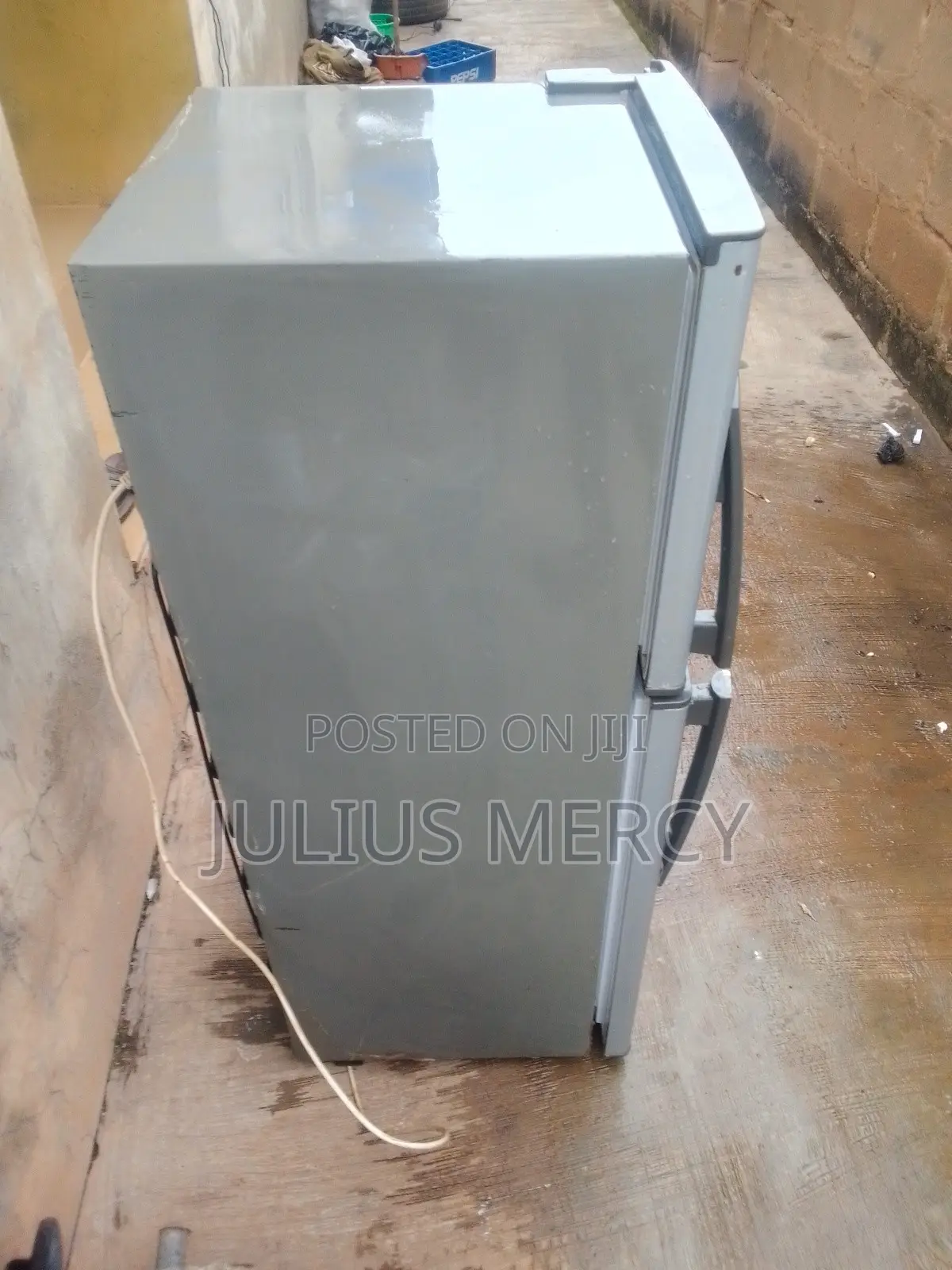 Neatly Used Working Perfectly Refrigerator