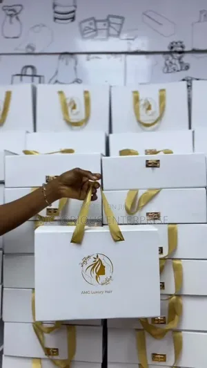 Premium Gift Boxes for Corporate Gifts & Luxury Presents