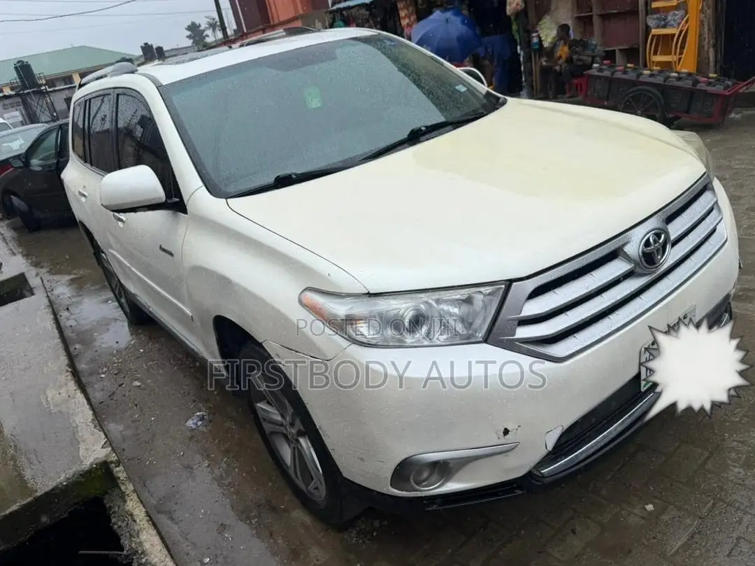 Toyota Highlander 2012 White