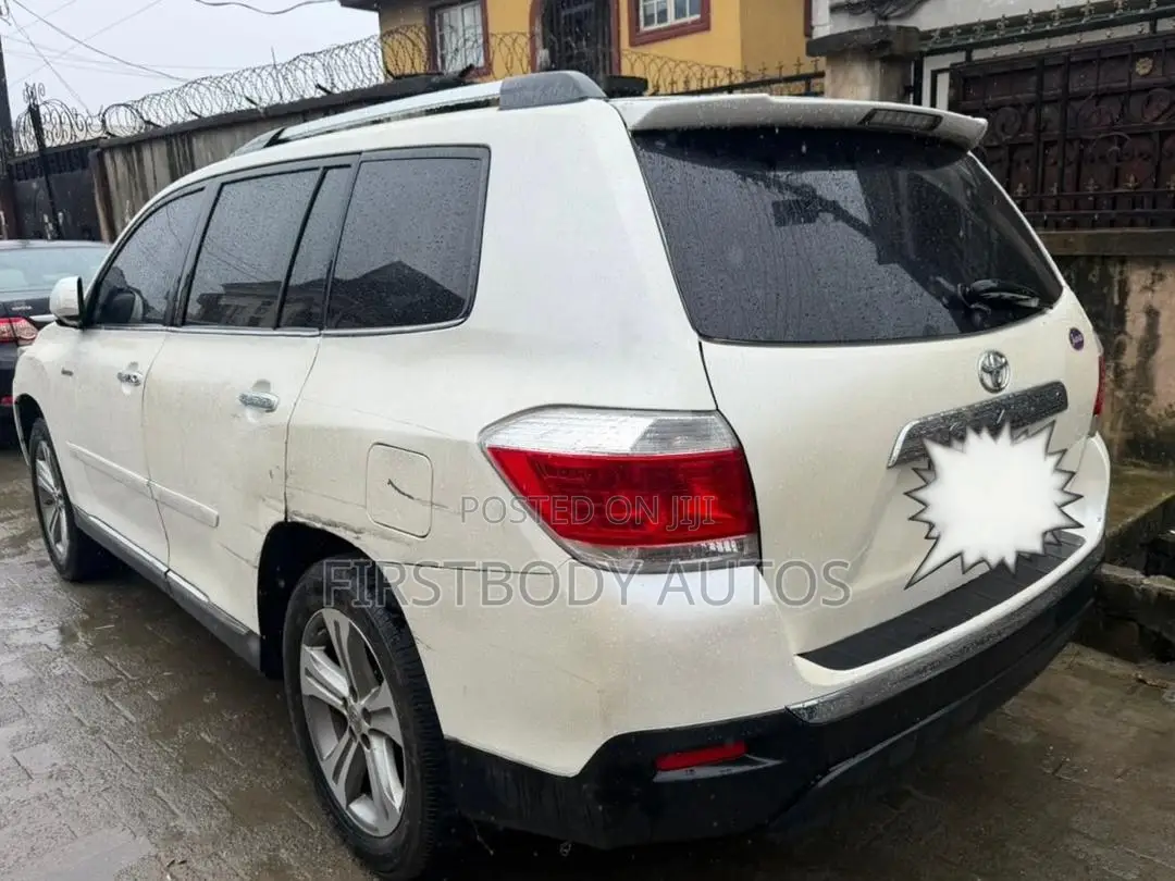 Toyota Highlander 2012 White