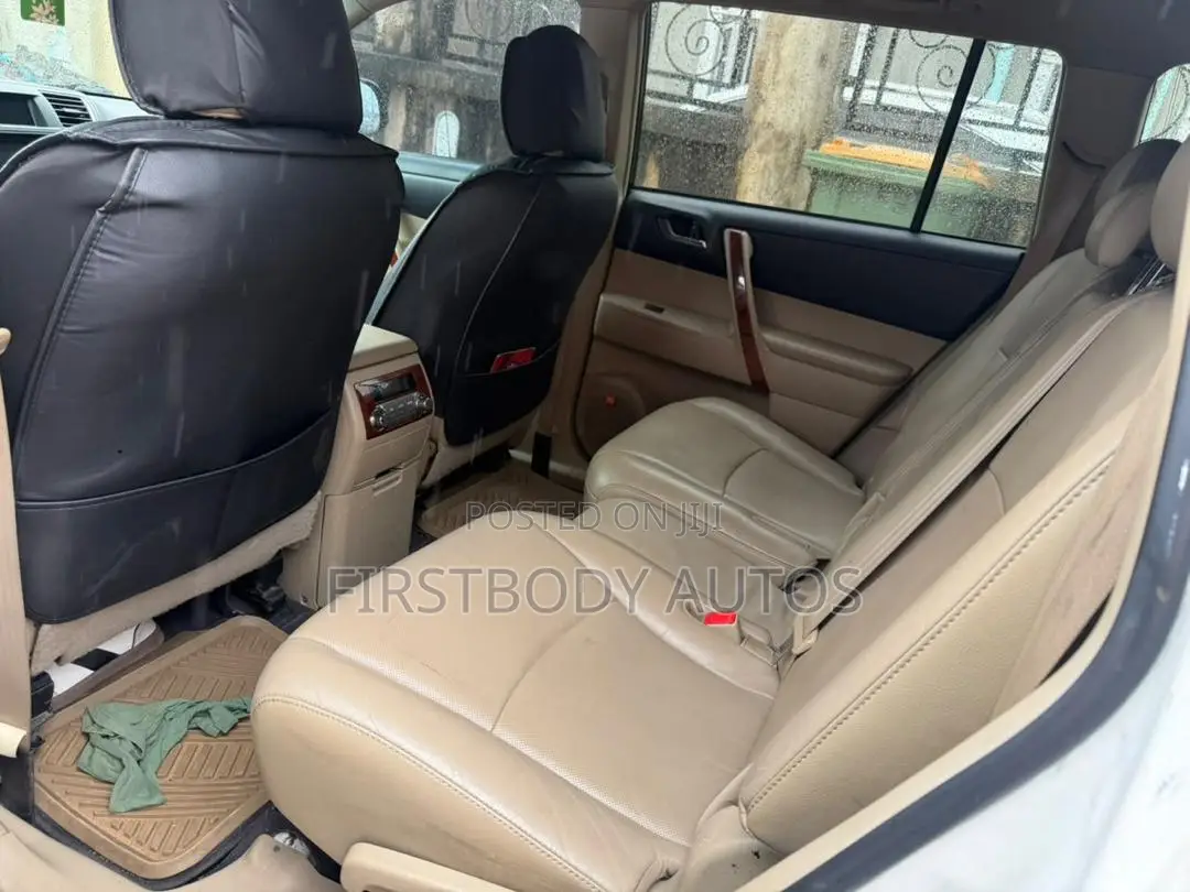 Toyota Highlander 2012 White
