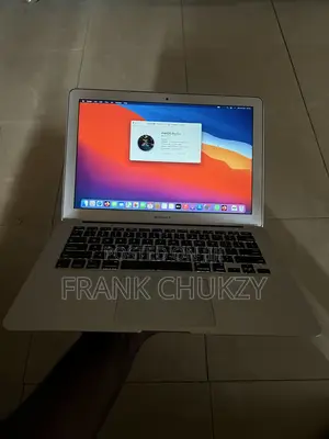 Laptop Apple MacBook Air 2015 4GB Intel Core i5 SSD 256GB