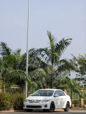 Toyota Corolla 2011 White