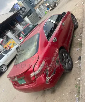 Toyota Camry 2008 Red