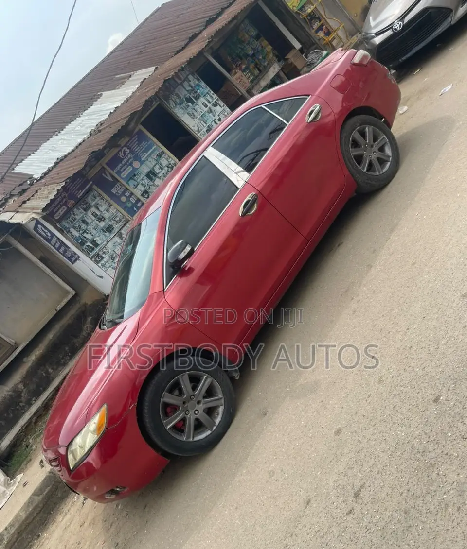 Toyota Camry 2008 Red