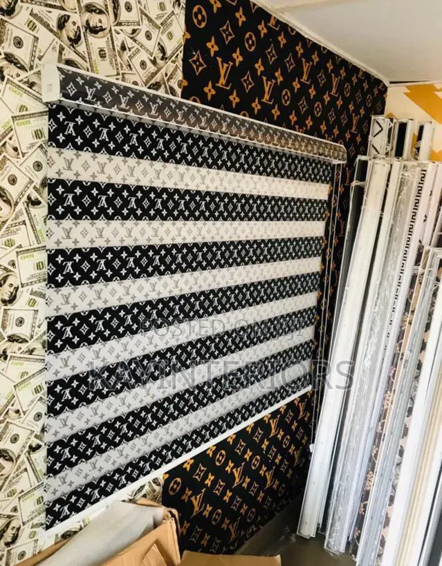 Beautiful White Window Blinds Per SQM