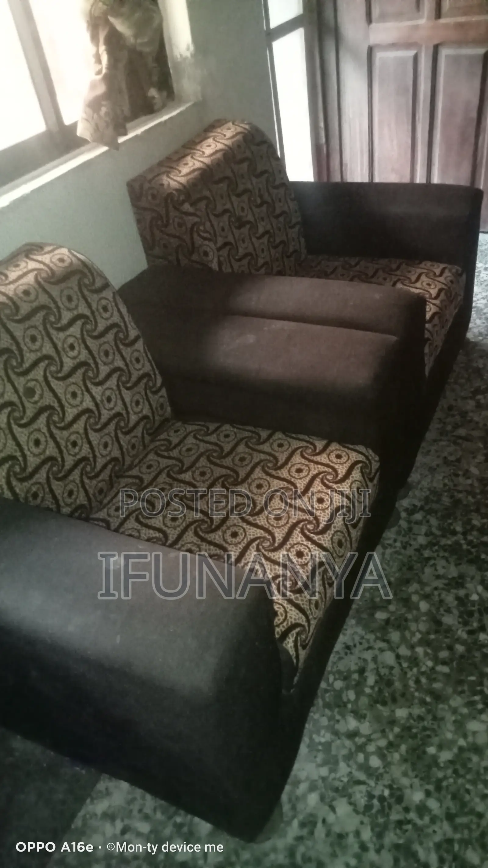 Heavy Solid 7-Seater Sofa Set + Center Table