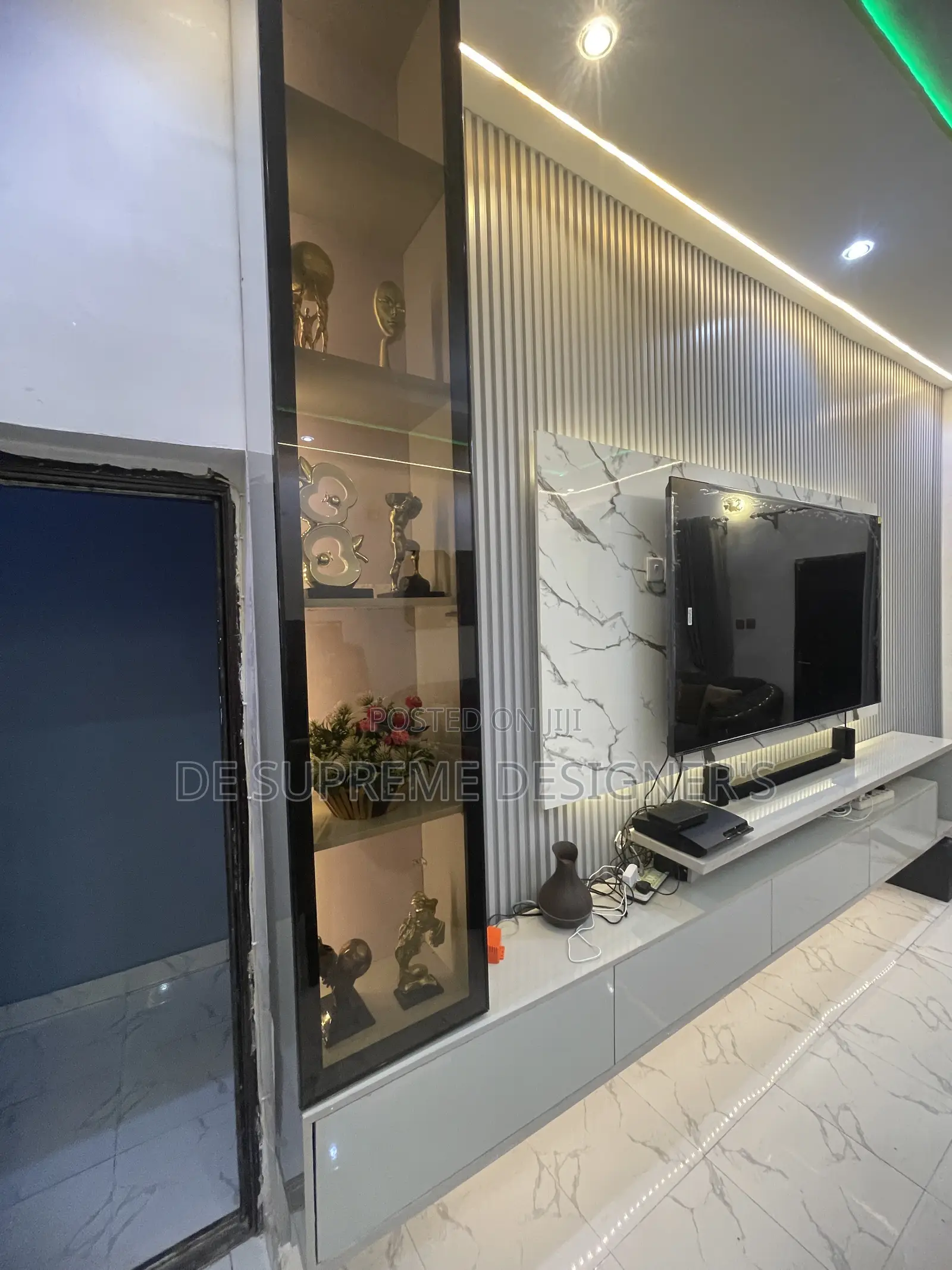 TV Console