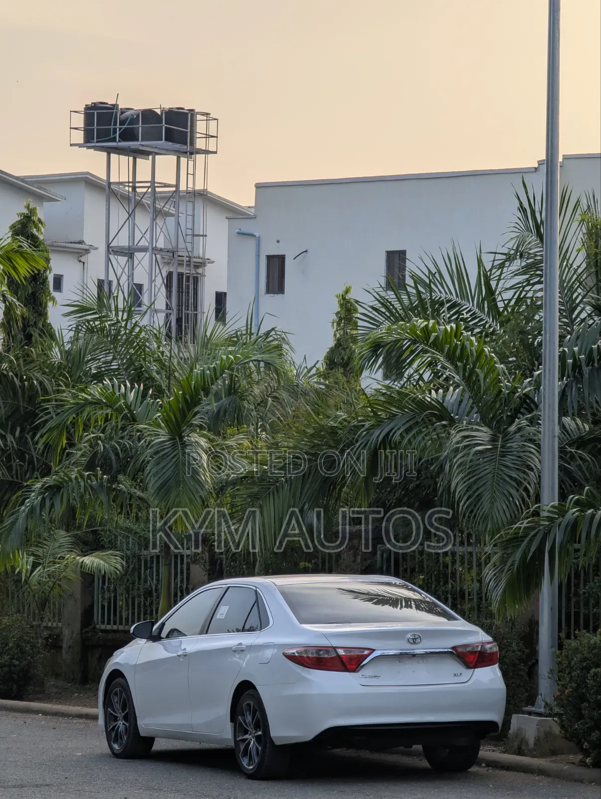 Toyota Camry 2017 White