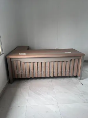 Premium Executive Office Table