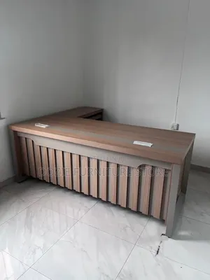 Premium Executive Office Table