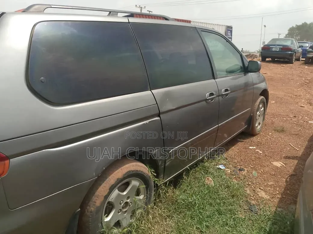 Honda Odyssey 2006 Gray