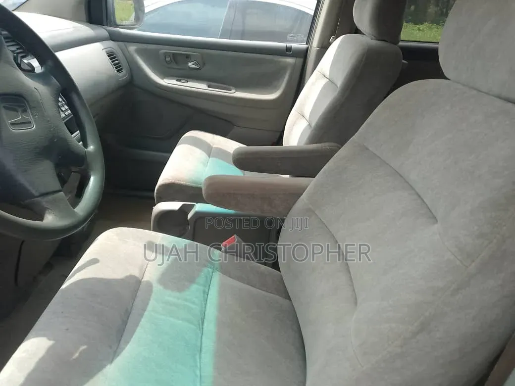 Honda Odyssey 2006 Gray