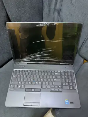Laptop Dell Latitude e5540 8GB Intel Core i7 SSD 128GB