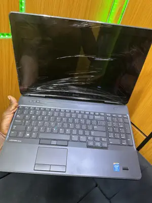 Laptop Dell Latitude e5540 8GB Intel Core i7 SSD 128GB