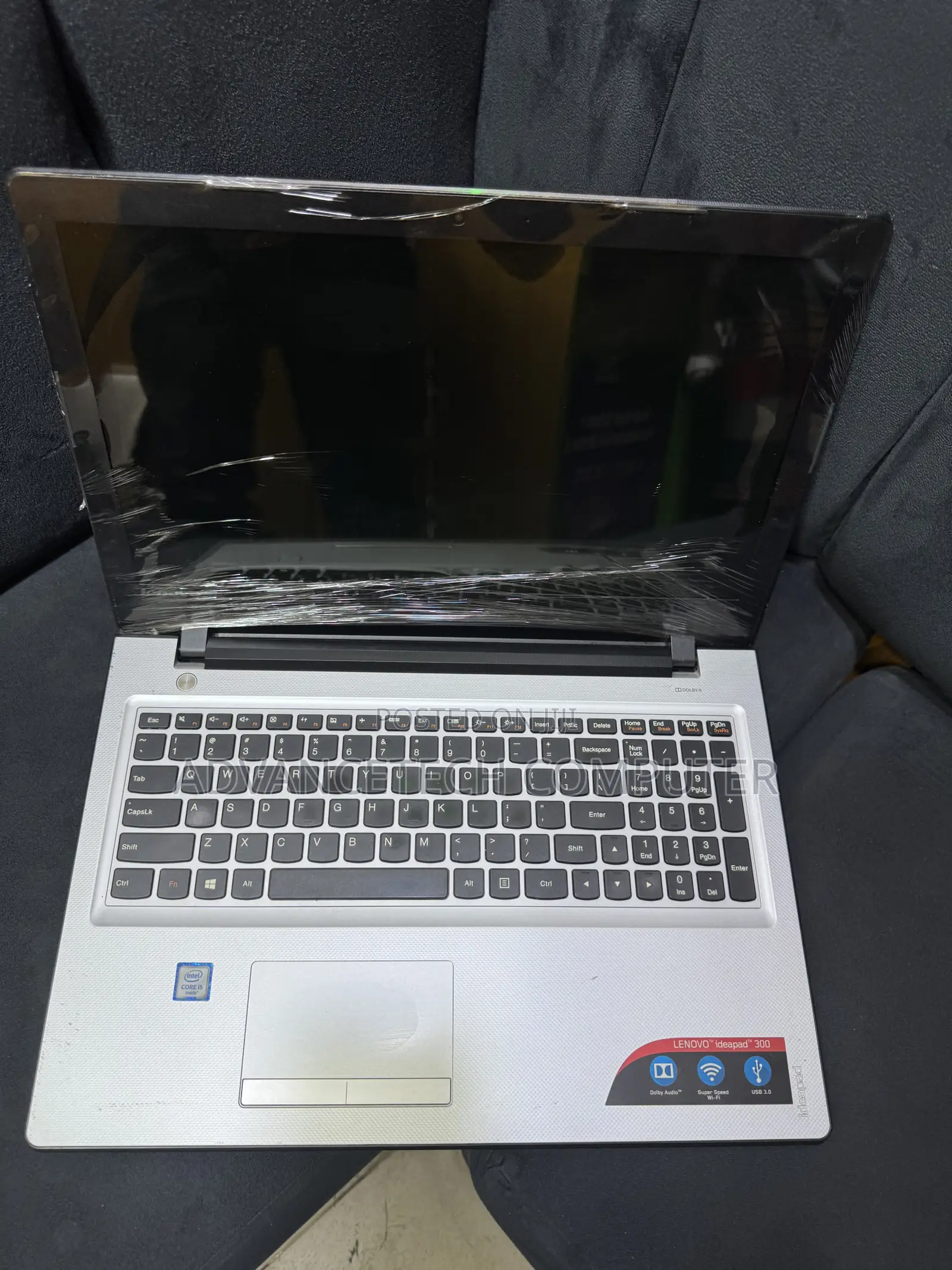 Laptop Lenovo IdeaPad 300 8GB Intel Core i5 SSD 128GB