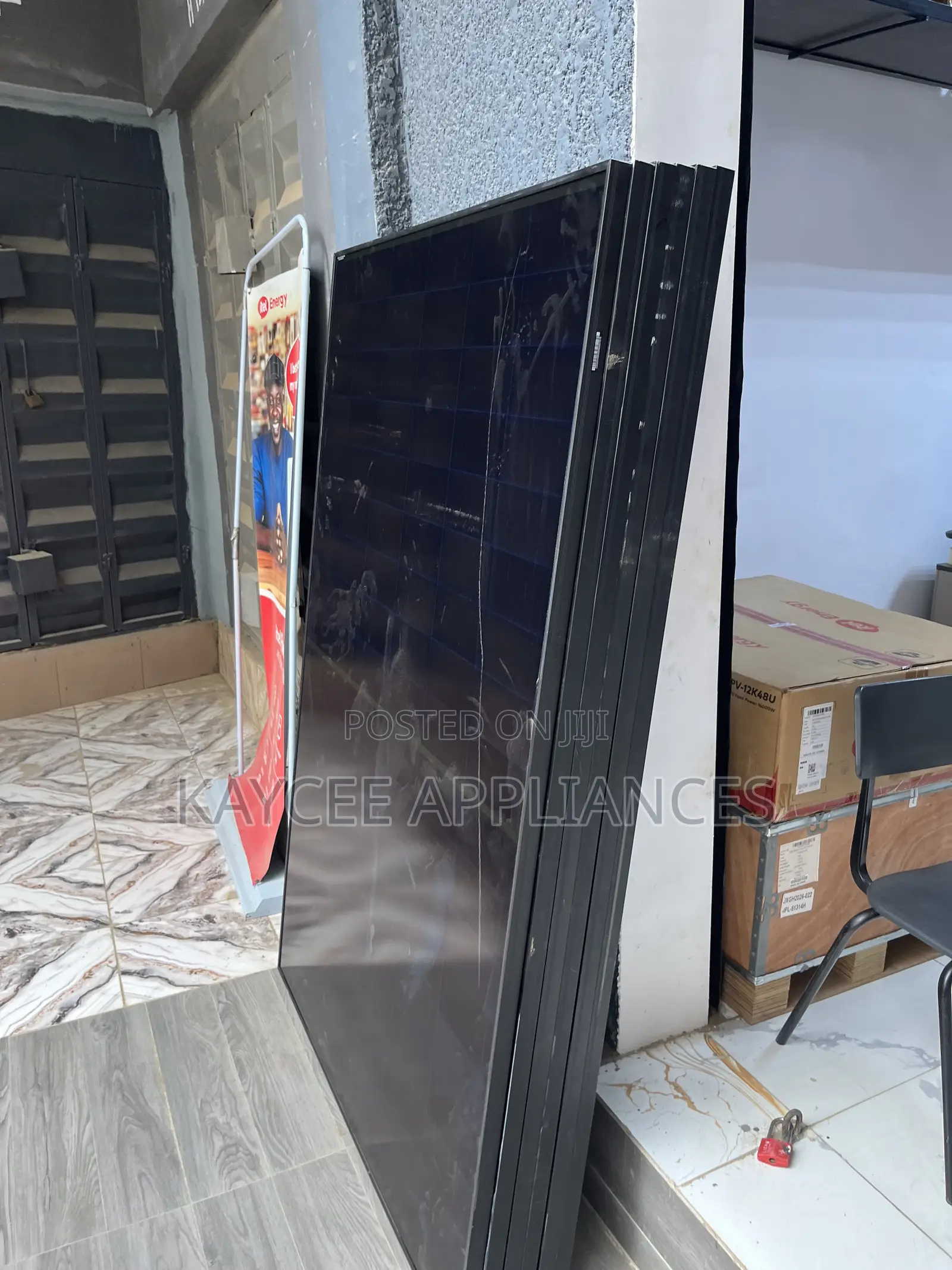 550w Black Face Solar Black