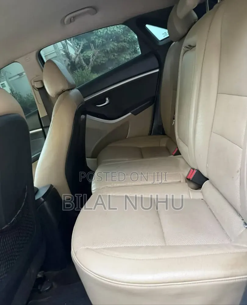 Hyundai Elantra 2013 Black