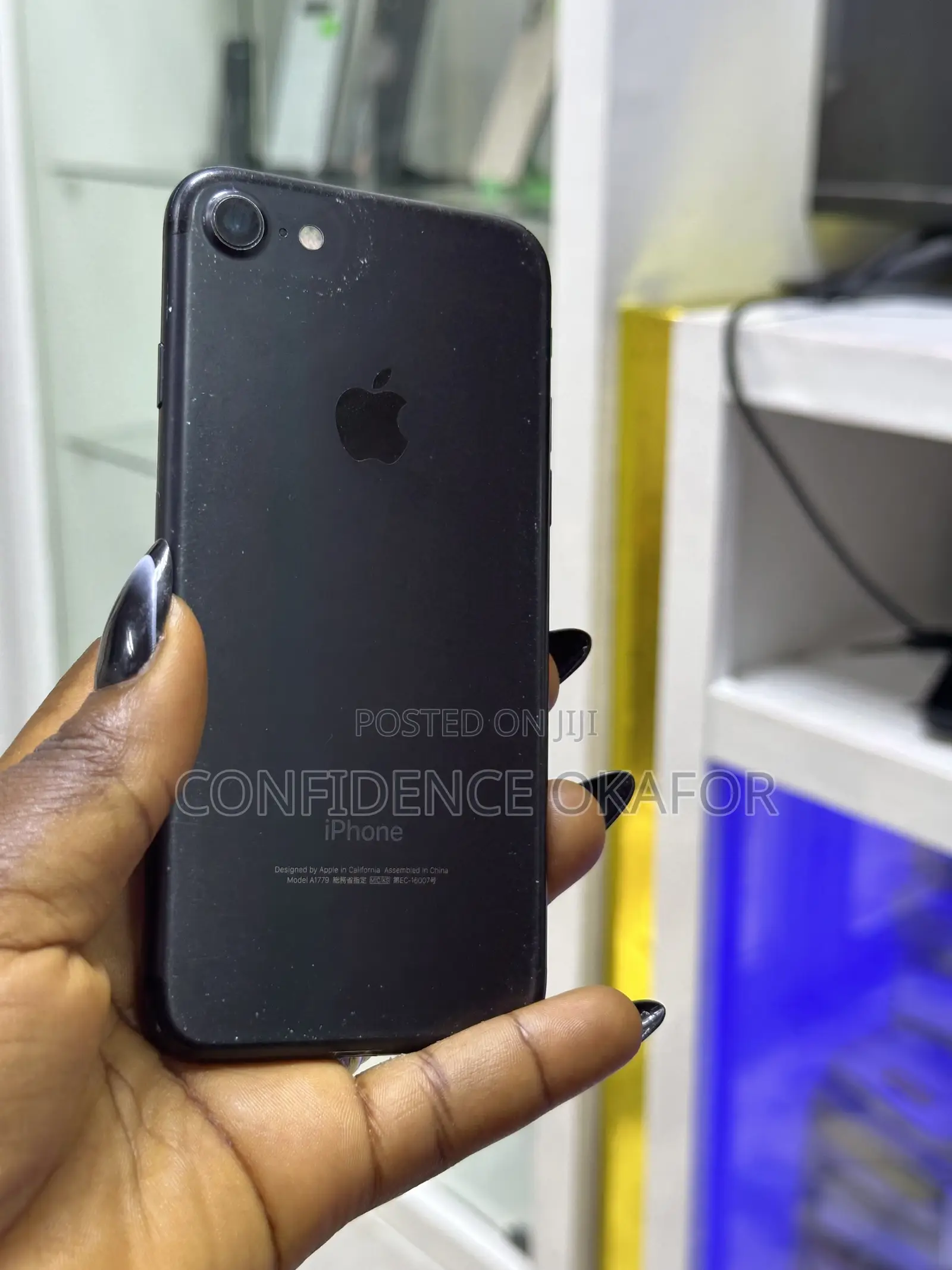 Apple iPhone 7 32 GB Black