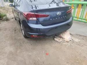 Hyundai Elantra 2020 Blue