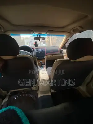 Honda Accord 2004 Gold