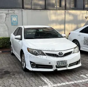 Toyota Camry 2014 White