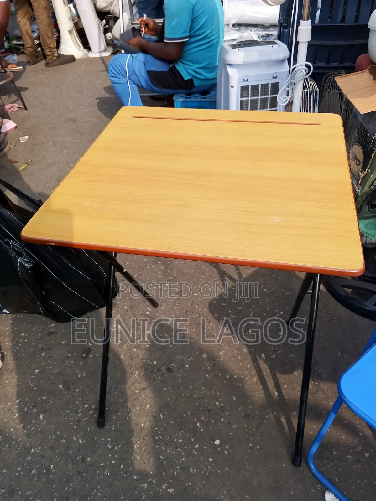 UK Used Reading Table
