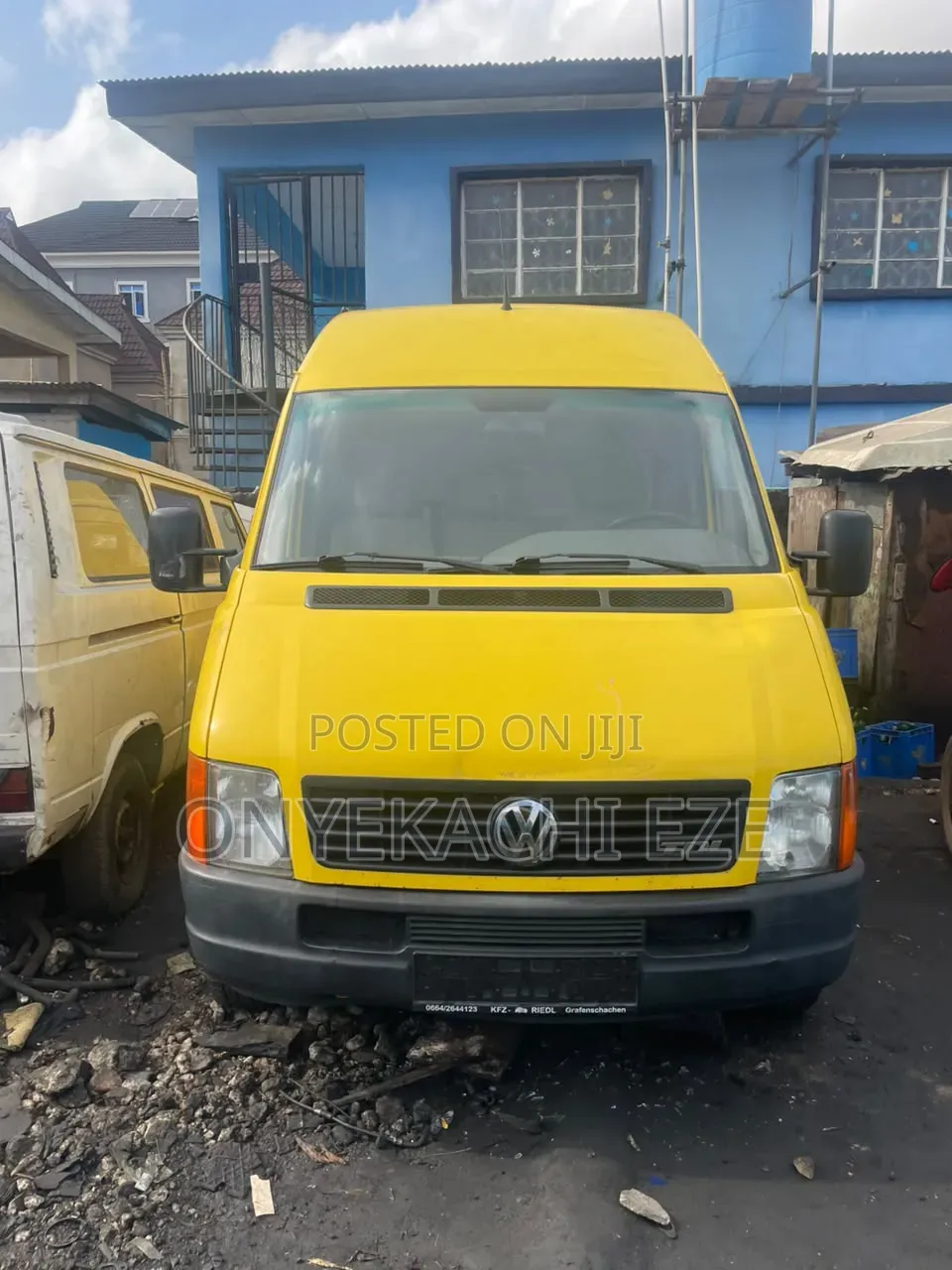 Volkswagen LT 2005 Yellow
