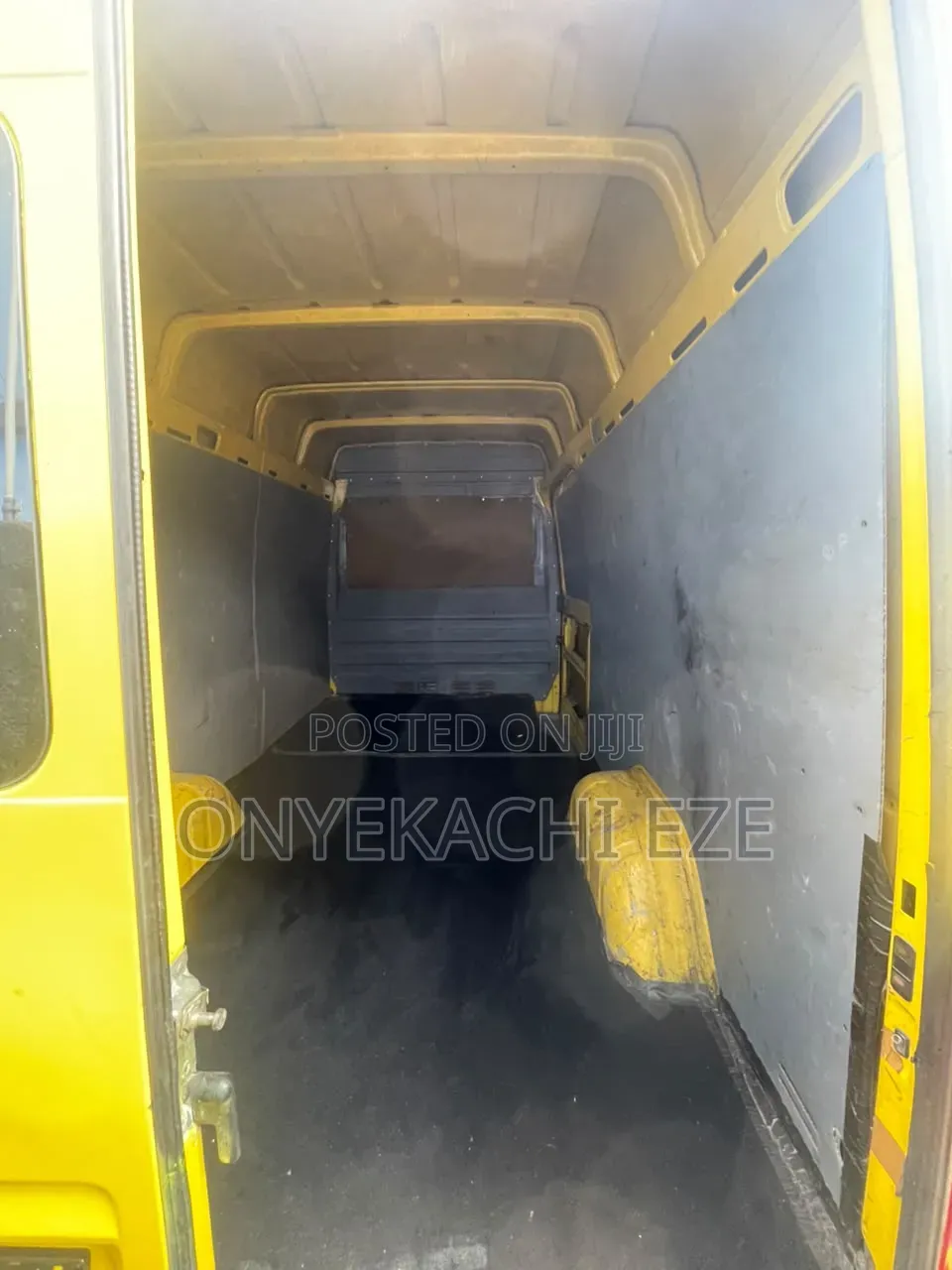 Volkswagen LT 2005 Yellow