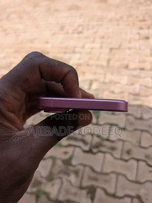 Apple iPhone 16 128 GB Pink