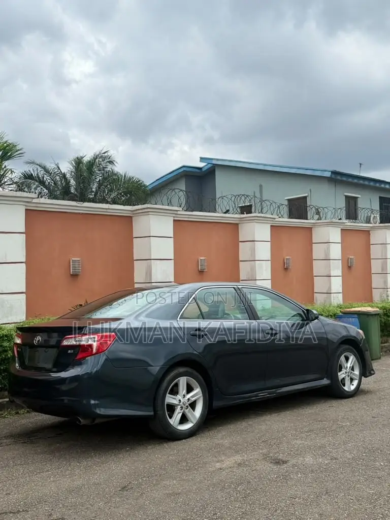 Toyota Camry 2014 Black