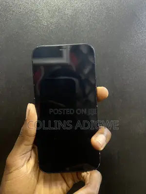 Apple iPhone 12 64 GB Black
