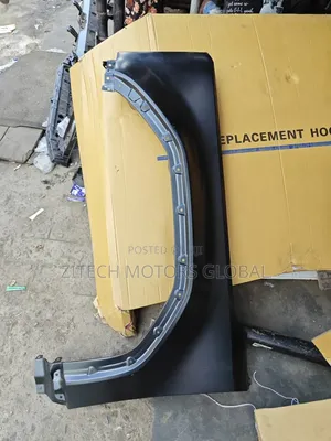 Left Side Fender Prado 2025