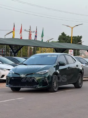 Toyota Corolla 2015 Green
