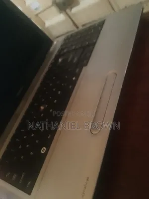 Laptop Toshiba Dynabook R634/M 2GB Intel Core i5 HDD 160GB