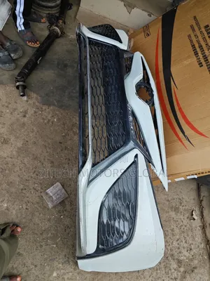 Clean Tokunbo Front Bumper Camry 2021