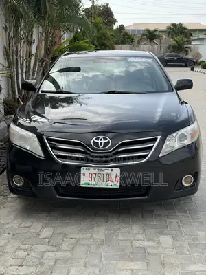 Toyota Camry LE 4dr Sedan (2.5L 4cyl 6AM) 2010 Black
