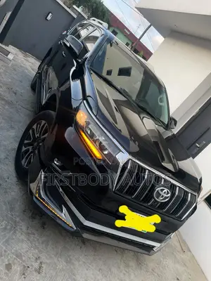 Toyota Land Cruiser Prado 2022 Black