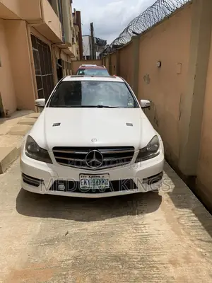 Mercedes-Benz C250 2014 White